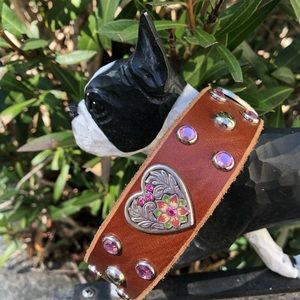 Paco collar pink heart